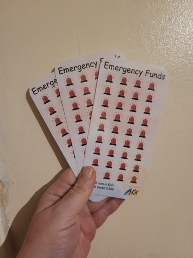 Emergency Fund Savings Tracker - £2 Emergency Fund Savings Tracker
