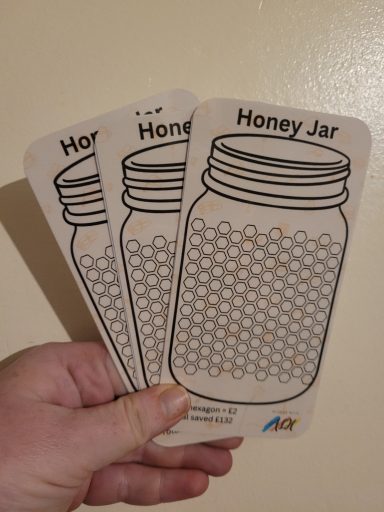 Honey Jar Savings Challenge - £2 Honey Jar Savings Challenge